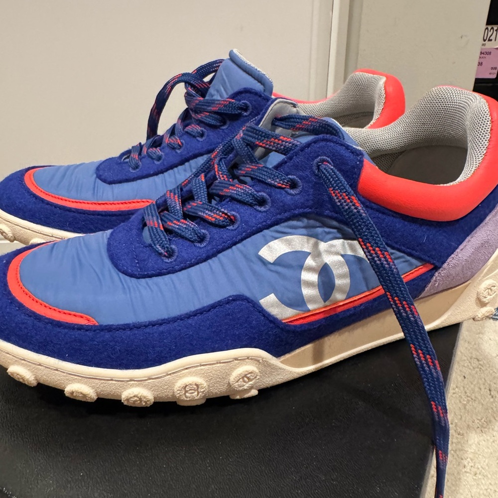 CHANEL Vibrant Blue and Coral Sneakers size 38